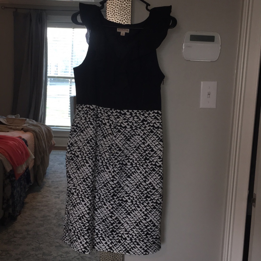 Ruffle neck sheath dresss